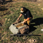 `Eberlestock Tactical Duffel Bag im Outdoor-Einsatz – organisierte Ausrüstungstasche für Schießsport, Jagd, Training und Expeditionen mit viel Stauraum`
