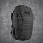 `Schwarzer Tactical Backpack mit MOLLE-System – robuster EDC- und Outdoor-Rucksack für Alltag, Reisen, Training und taktische Einsätze`
